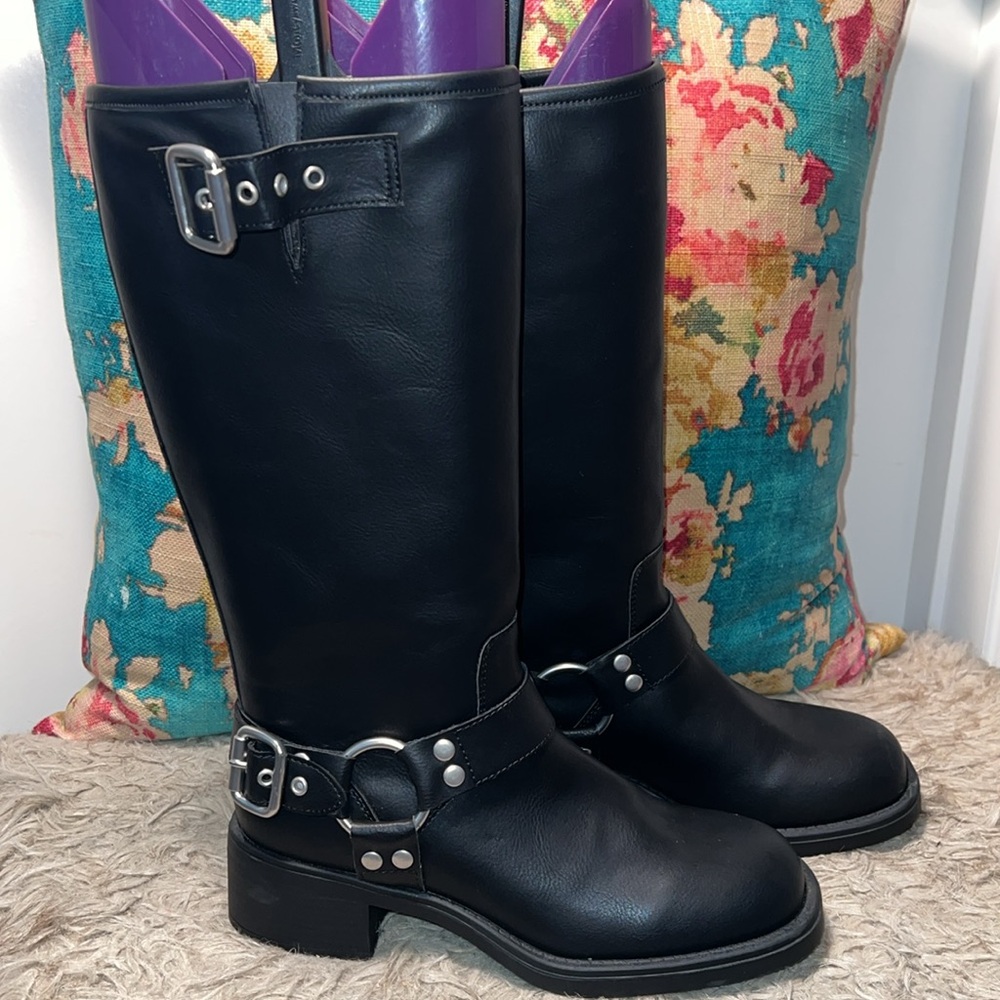 Steve Madden Carina (Beau) Boot, NEW!
